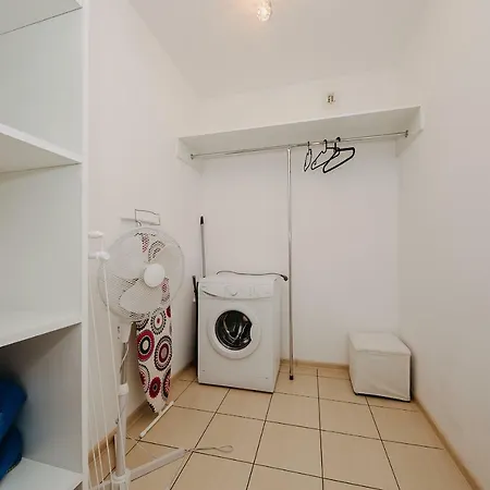 Shortstaypoland Krakowska * Warsaw