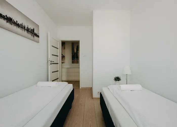 Shortstaypoland Krakowska * Varsó