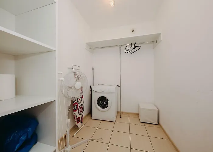 Shortstaypoland Krakowska * Varsó